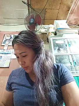 Chat +18 de Filipina_Desire ao vivo