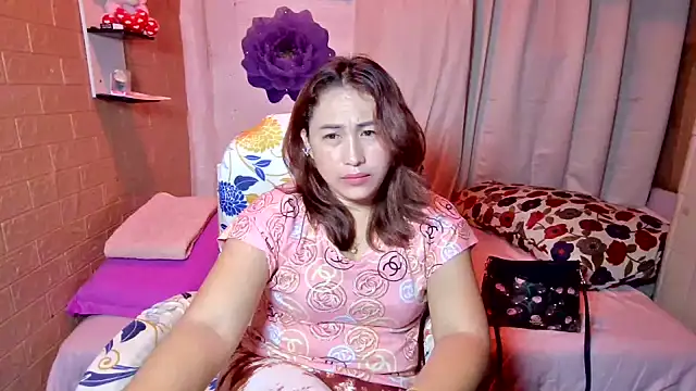 Themilf_lady Adlı Modelin Canlı XXX Sohbeti