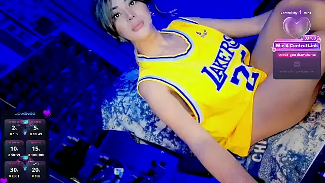 Show de KYLIE_SHEMALE na webcam