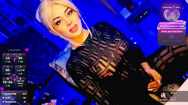 KYLIE_SHEMALE's Webcam Show