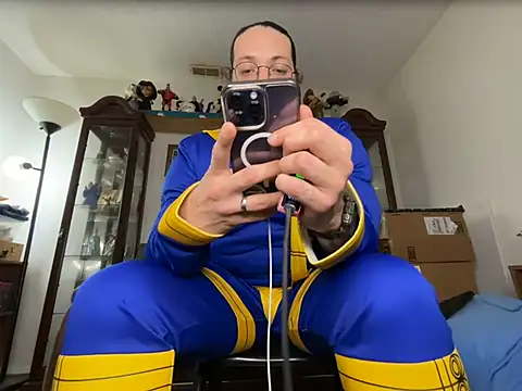 Show modela lucasgalacticman na web-kameri