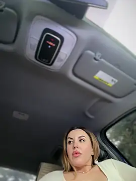 Show Webcam de MilfNextDoor20