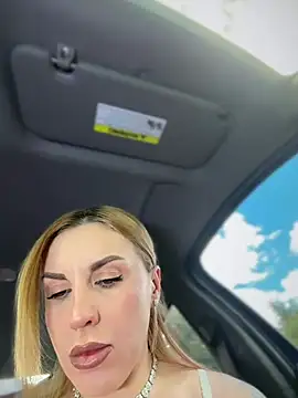 Show Webcam de MilfNextDoor20