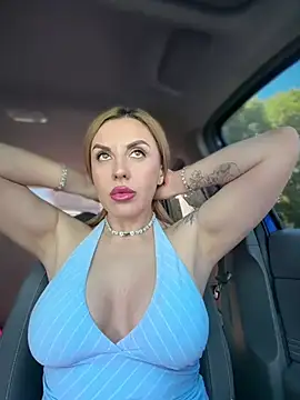 Webkamerová show MilfNextDoor20