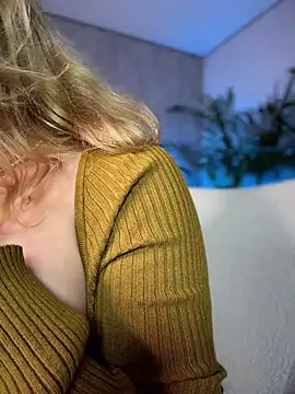 Webkamerová show MilfNextDoor20