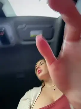 Webkamerová show MilfNextDoor20