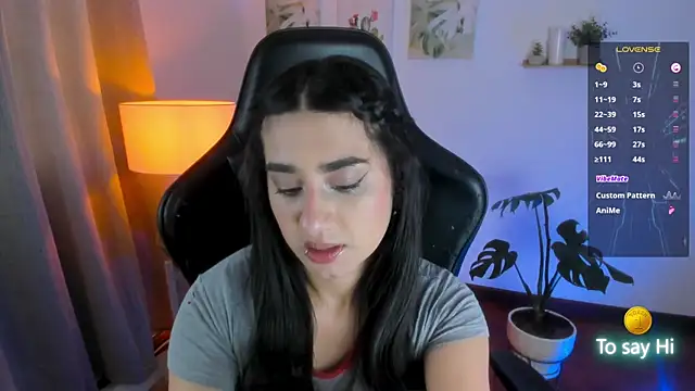 Anya_Volkov Adlı Modelin Canlı XXX Sohbeti
