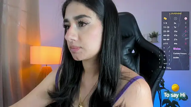 Anya_Volkov Chat XXX in diretta