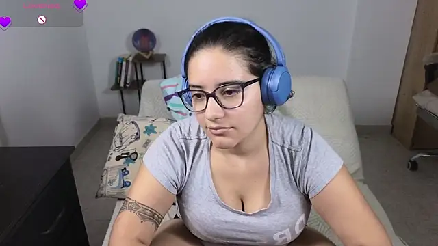 Chatroom XXX en direct de blue__moon_