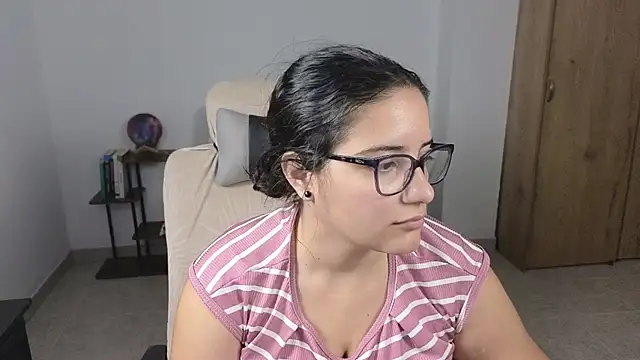 blue__moon_'s Live XXX Chat