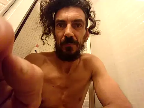 joliecu webcam show