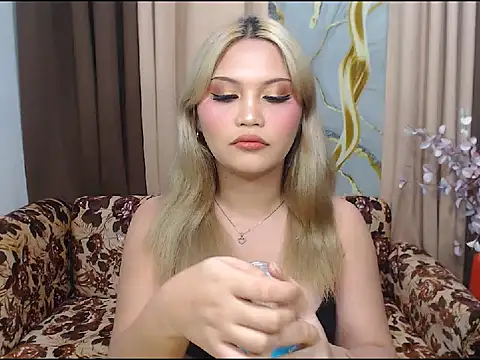 xXCathyJennerXx Adlı Modelin Web Kamerası Şovu