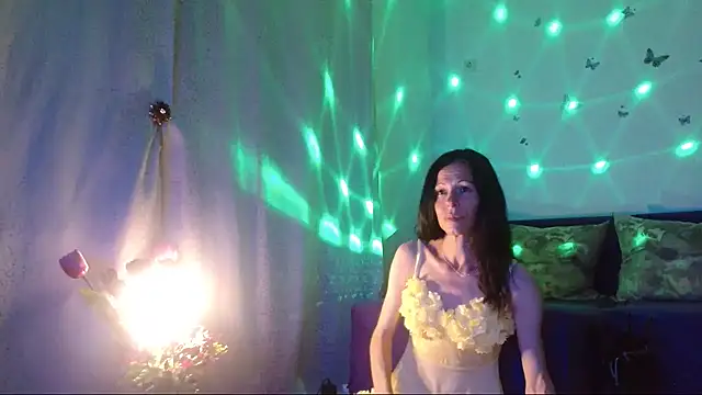 Chat XXX en directo de ElysaSun