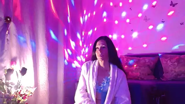 ElysaSun: вебкам-шоу