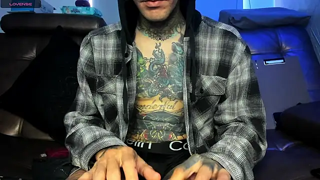 Chat XXX ao vivo de jhonny__ackerman