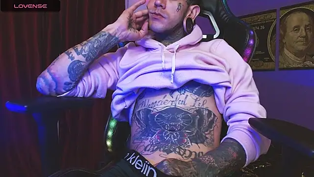 jhonny__ackermann Webbikameraesitys