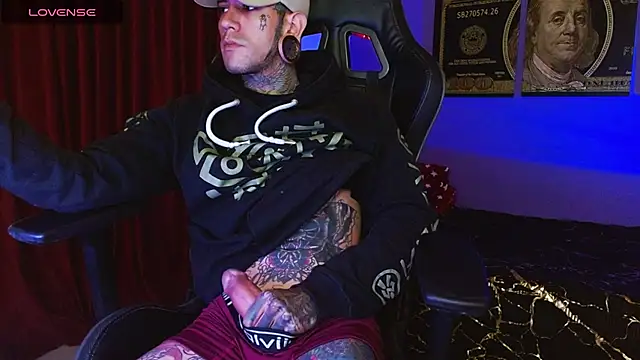 jhonny__ackerman's Webcam Show