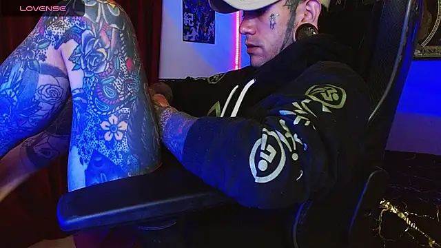 jhonny__ackerman's Live XXX Chat