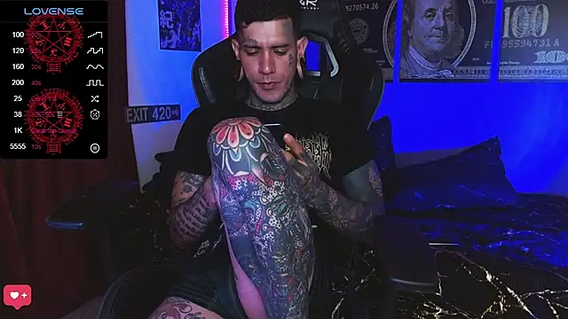 Czat XXX na żywo – jhonny__ackerman