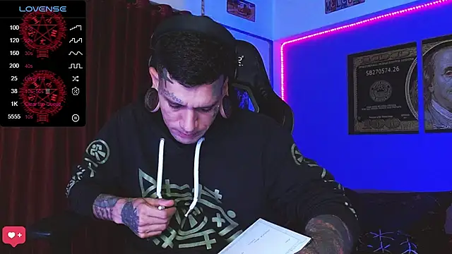 Webkamerová show jhonny__ackerman