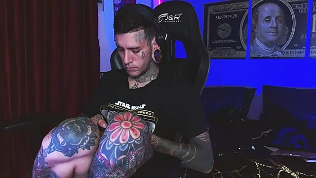 Chat XXX ao vivo de jhonny__ackerman