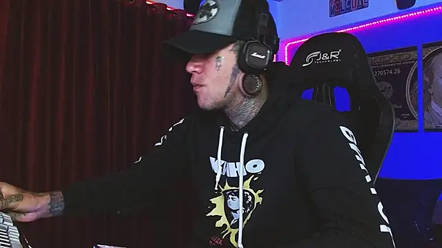 Czat XXX na żywo – jhonny__ackerman