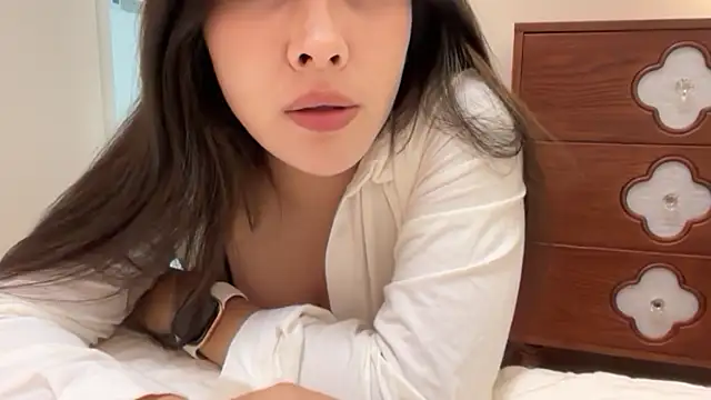 Sylvia- Show Webcam