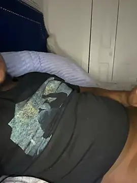 Nogood_Zaa Show in webcam