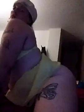Sluttycatwomen ওয়েবক্যাম শো