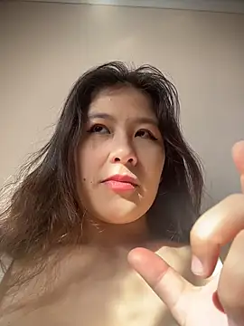 Riz_girl Chat XXX in diretta
