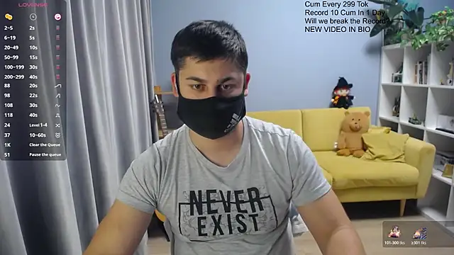 Chat XXX en directo de Tomguys