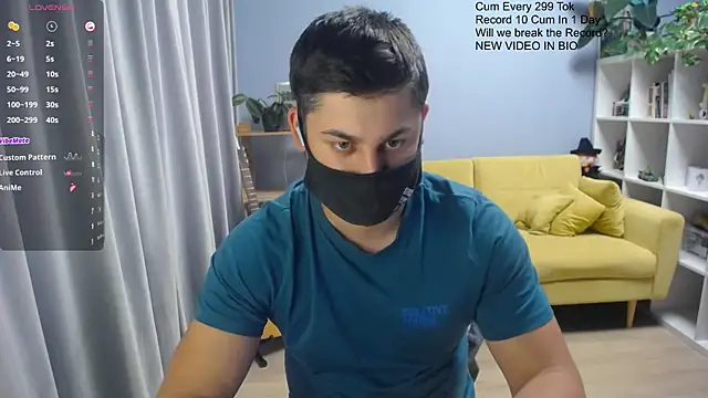 Tomguys webkamerás műsora