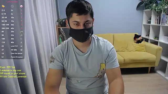 Živý XXX chat Tomguys