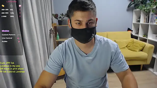 Tomguys: απευθείας συνομιλία ΧΧΧ