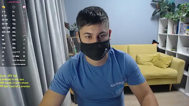 XXX chat uživo modela Tomguys