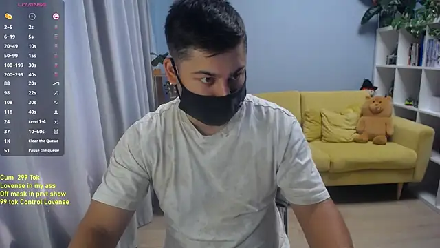 Tomguys webkamerás műsora