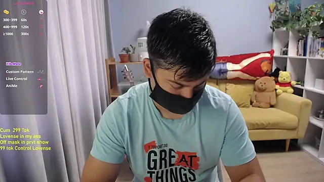 Tomguys webkamerás műsora
