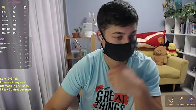 Show modela Tomguys na web-kameri