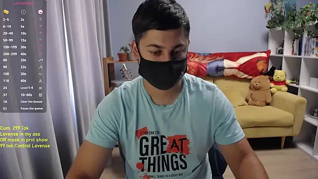 Tomguys Show in webcam