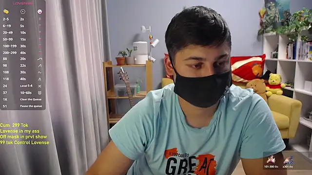 XXX chat uživo modela Tomguys