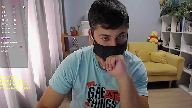 הופעת וובקאם של Tomguys