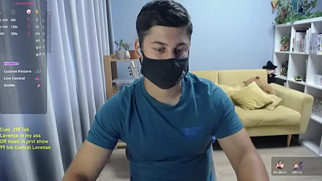 XXX chat uživo modela Tomguys