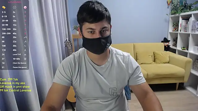 Tomguys Chat XXX in diretta