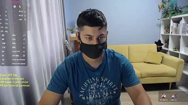 Tomguys XXX чат на живо