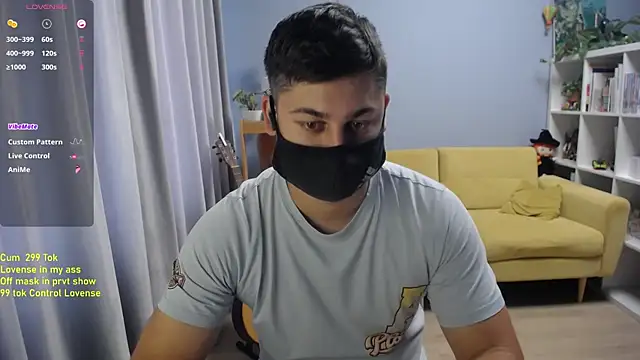 Tomguys Live XXX-Chat
