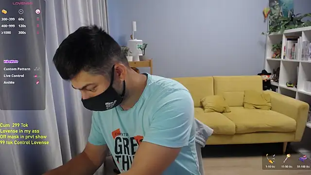 Živý XXX chat Tomguys