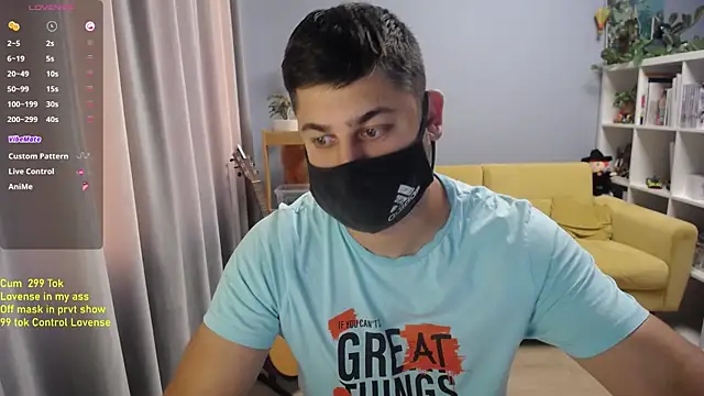 Tomguys' Live XXX Chat