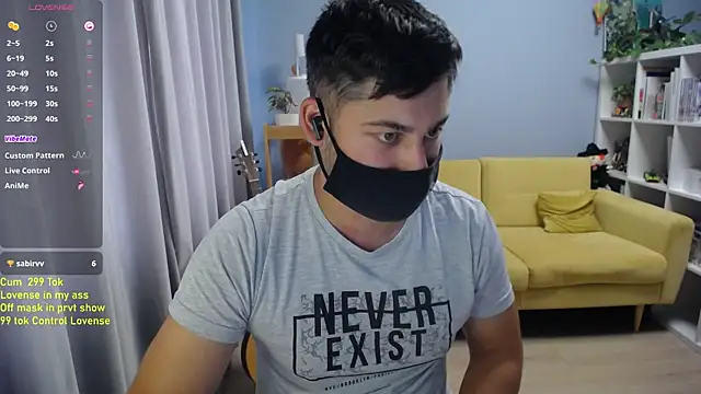 Tomguys live XXX chat