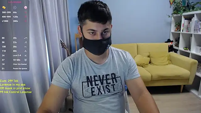 Živý XXX chat Tomguys