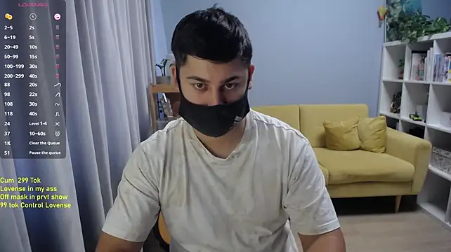 Tomguys Show in webcam